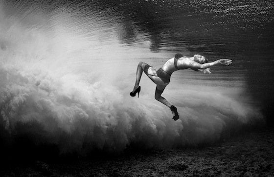 Underwater sports eros: Fine art nudes by Franck Berthuo